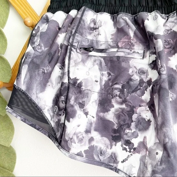 Lululemon Hotty Hot Floral Obscured Black Dusty Mauve Shorts